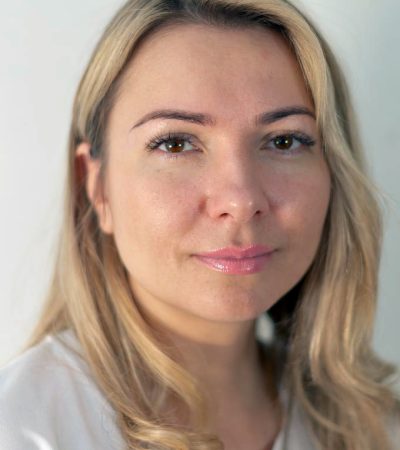 Alina has been working in the Beauty Industry for 10 years and during this period has worked tirelessly to increase her knowledge and skills. Read more