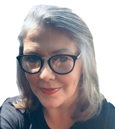 Helen Scott – HPD, PNLP, DipHE, RMN, RGN, BSc(Hons) is a qualified clinical hypnotherapist registered with the National Council of Hypnotherapy and Complimentary and Natural Healthcare council, with 38 years experience as a senior mental health nurse.